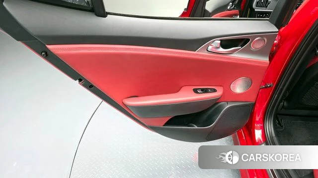 Kia Stinger id 4311025 из Кореи 17