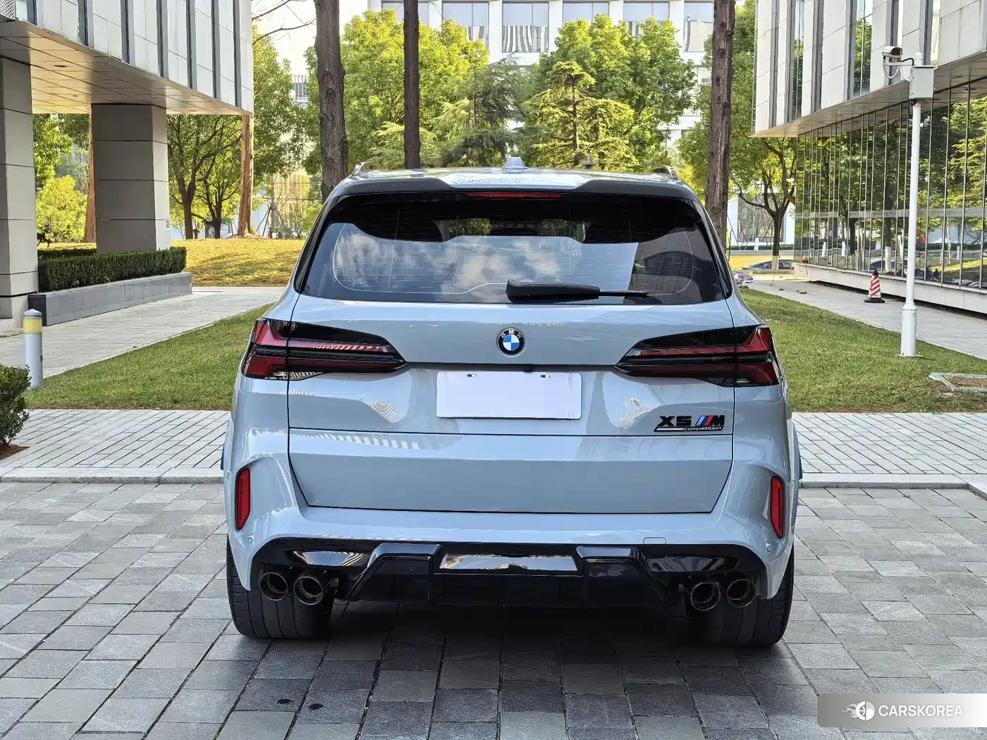 BMW X5 M id 4599601 из Китая 17