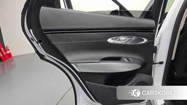 Genesis GV70 id 4383765 из Кореи 17