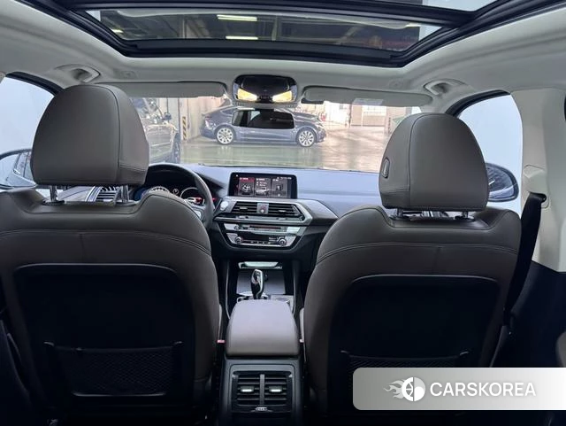 BMW X3 id 4211533 из Китая 17