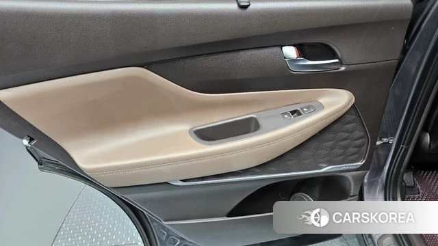 Hyundai Santa Fe TM id 4689226 из Кореи 17