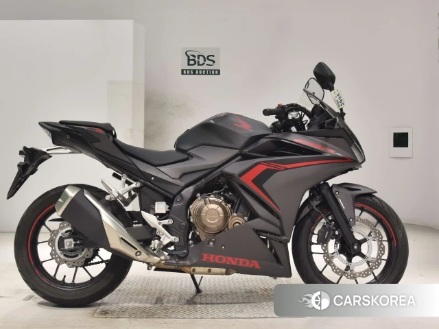 Проданный Honda CBR400R 2019 из Японии