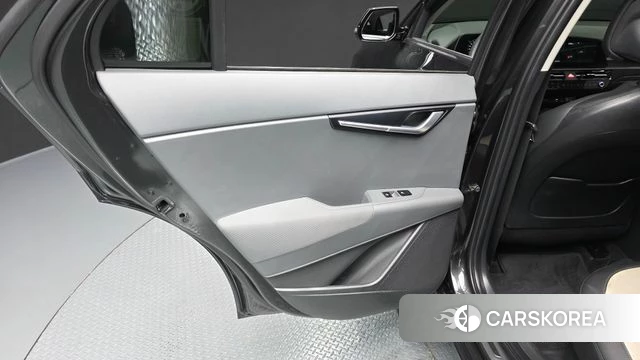 Kia Di Ol Nu Niro id 4506739 из Кореи 17
