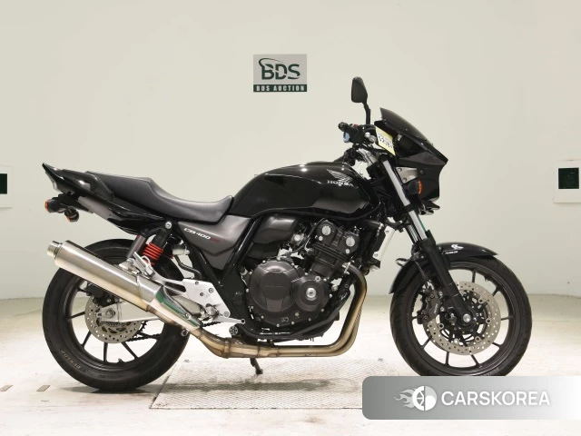 Проданный Honda CB400SF ABS 2019 из Японии, фото 2