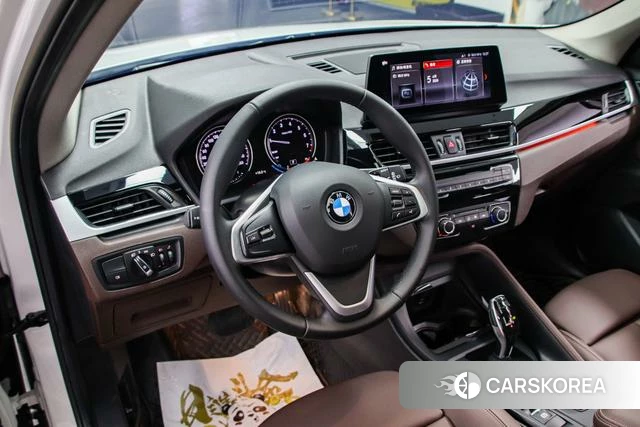 BMW X1 id 4297581 из Китая 17