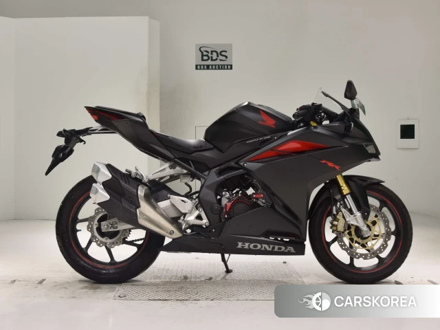 Проданный Honda CBR250RR 2017 из Японии, фото 2