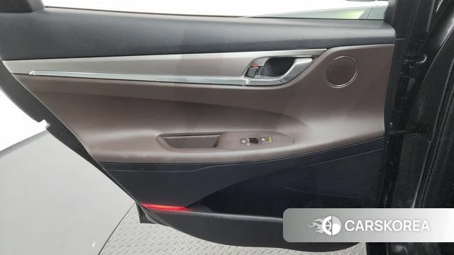 Hyundai The New Grandeur IG id 4662141 из Кореи 17