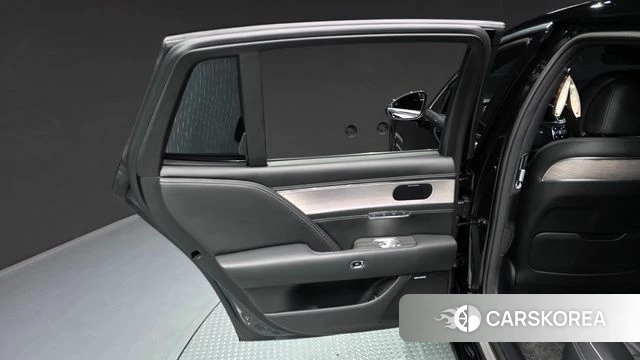 Genesis G90 (RS4) id 4354455 из Кореи 17