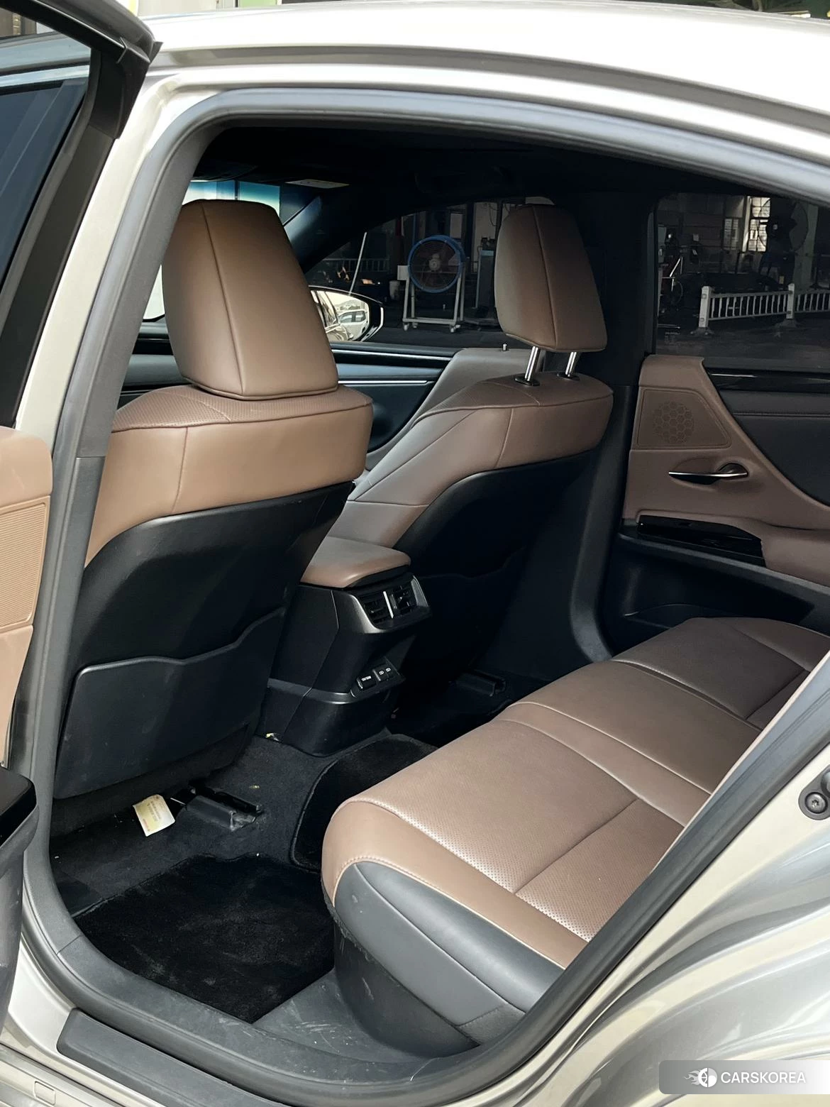 Lexus ES id 4474015 из Китая 17