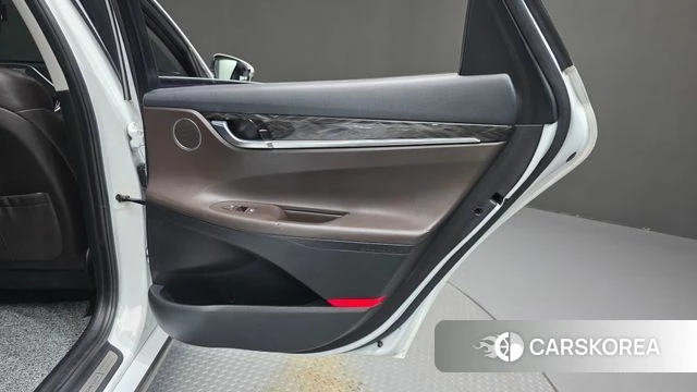 Hyundai Grandeur IG id 4304979 из Кореи 17