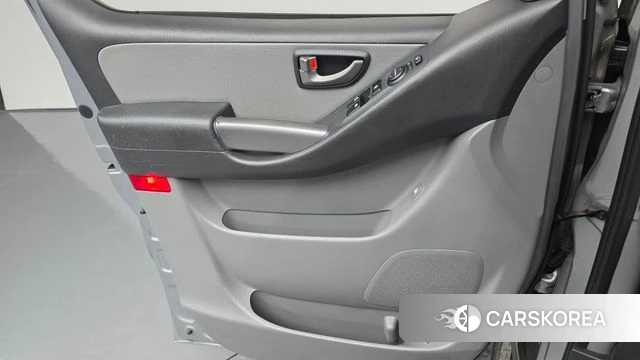 Hyundai The New Grand Starex id 4397692 из Кореи 17