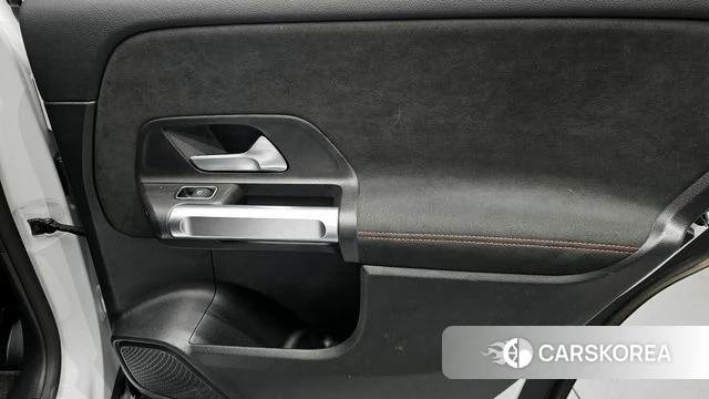 Mercedes-Benz GLB-Class X247 id 4224521 из Кореи 17