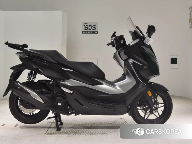 Проданный Honda FORZA 2018 из Японии, фото 2