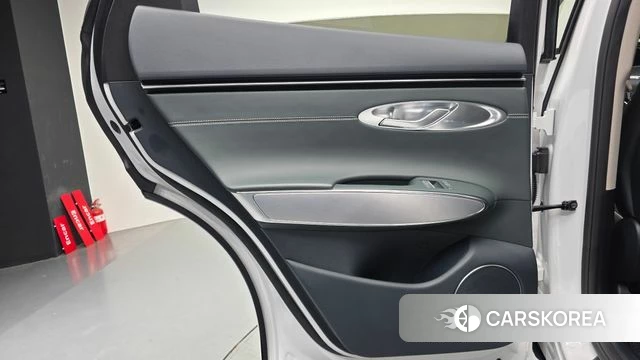 Genesis Electrified GV70 id 4624080 из Кореи 17