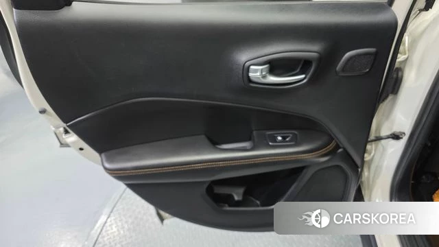 Jeep Compass 2nd Generation id 4742146 из Кореи 17