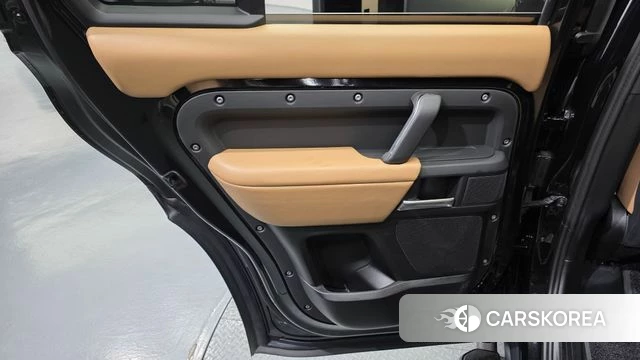 Land Rover Defender (L663) id 4734777 из Кореи 17