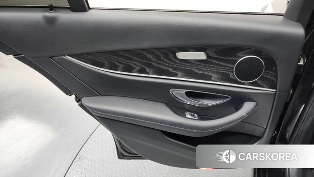 Mercedes-Benz E-Class W213 id 4774937 из Кореи 17