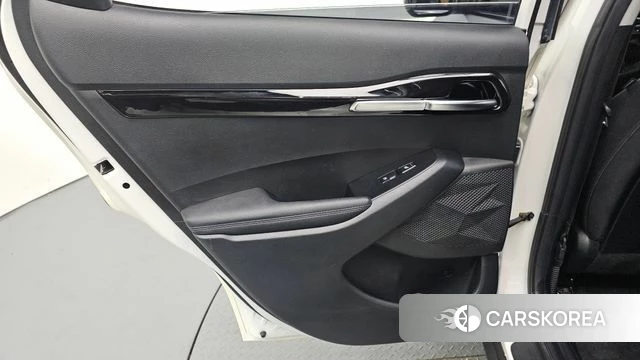 Kia Seltos id 4293342 из Кореи 17