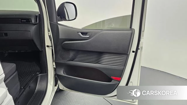 Hyundai Staria id 4355291 из Кореи 17