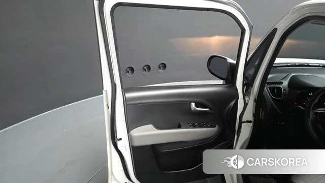 Kia The New Ray id 4917731 из Кореи 17