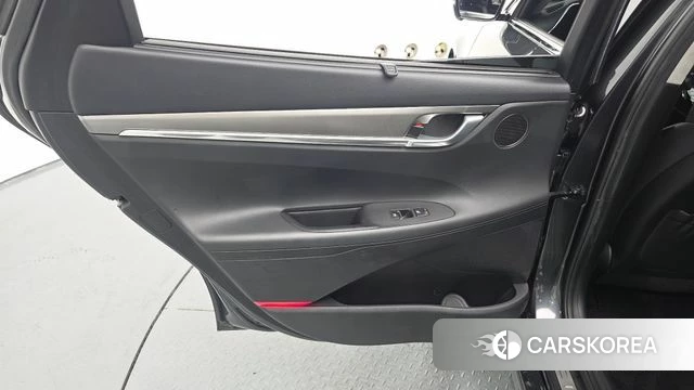 Hyundai The New Grandeur IG Hybrid id 4624526 из Кореи 17