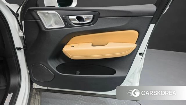 Volvo XC60 second Generation id 4292876 из Кореи 17