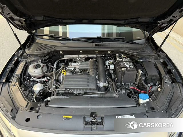 Volkswagen Passat id 4273630 из Китая 17