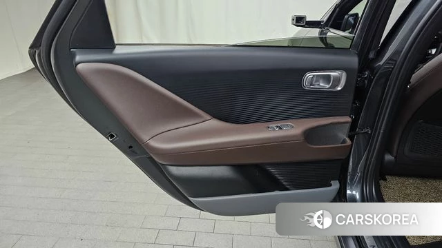 Hyundai Ionic 6 id 4349346 из Кореи 17