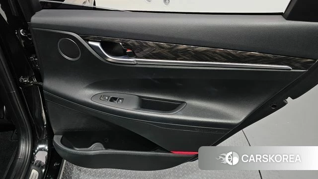 Hyundai Grandeur IG id 4304852 из Кореи 17