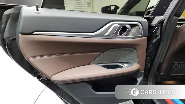 BMW i4 id 4322838 из Кореи 17
