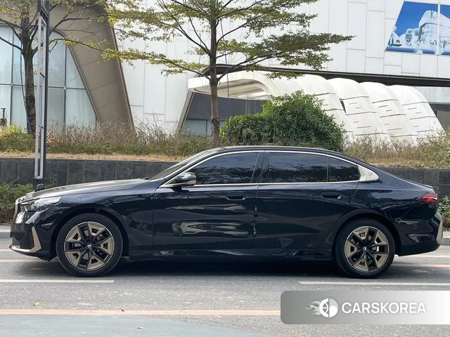 BMW 5 series id 4264001 из Китая 17