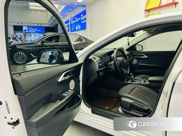 BMW 1 series id 4272757 из Китая 17