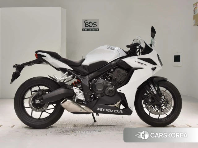 Проданный Honda CBR650R 2024 из Японии