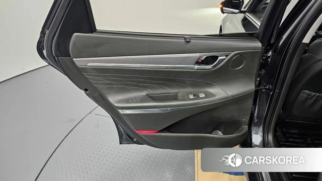 Hyundai The New Grandeur IG Hybrid id 4625798 из Кореи 17