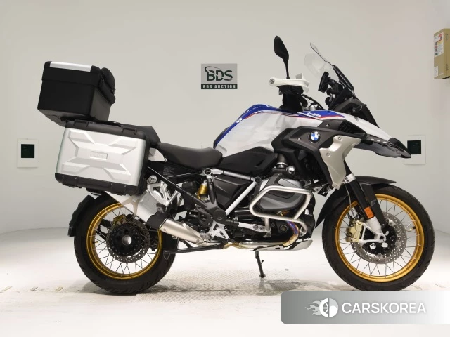 Проданный BMW R1250GS 2019 из Японии