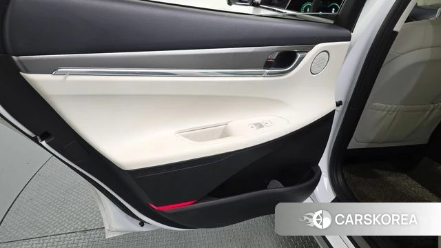 Hyundai The New Grandeur IG Hybrid id 4625214 из Кореи 17