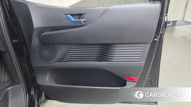 Hyundai Staria id 4469256 из Кореи 17