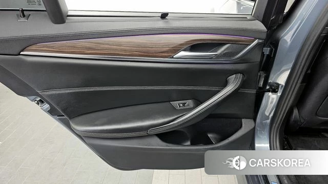 BMW 5 Series (G30) id 4233210 из Кореи 17