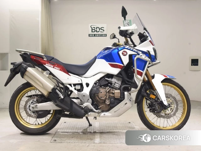 Проданный Honda CRF1000L AFRICA TWIN 2019 из Японии