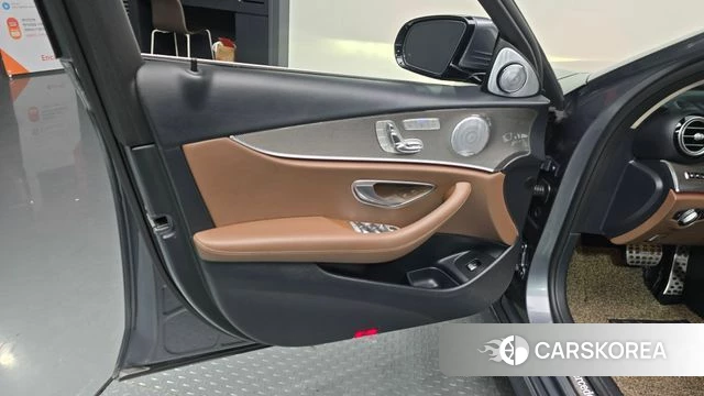 Mercedes-Benz E-Class W213 id 4727499 из Кореи 17