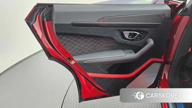 Lamborghini Urus id 4566439 из Кореи 17