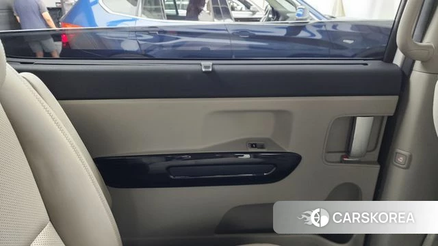 Kia The New Carnival id 4642933 из Кореи 17