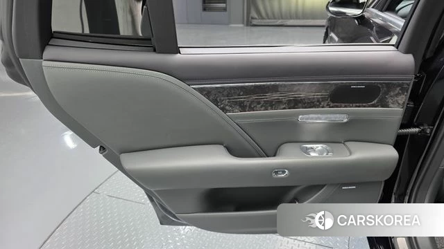 Genesis G90 (RS4) id 4201568 из Кореи 17