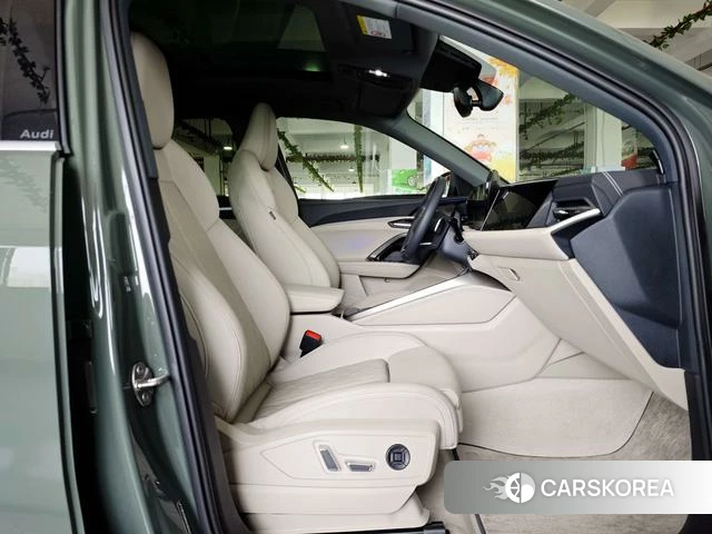 Audi Q5L id 4314759 из Китая 17