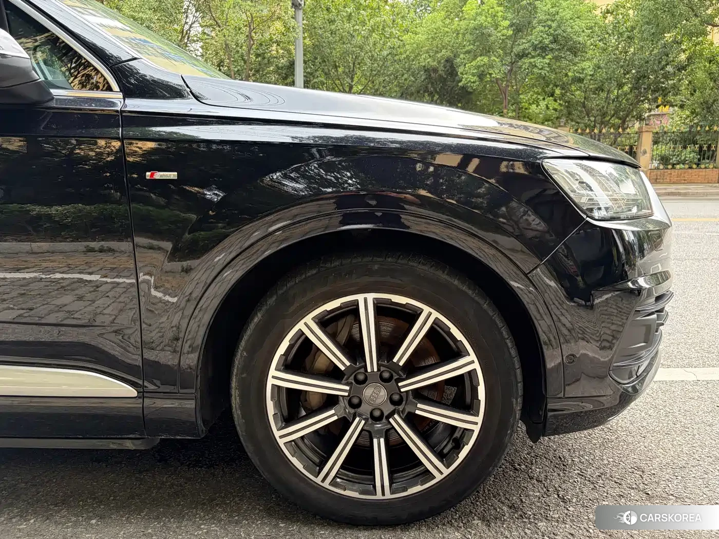 Audi Q7 id 4628279 из Китая 17