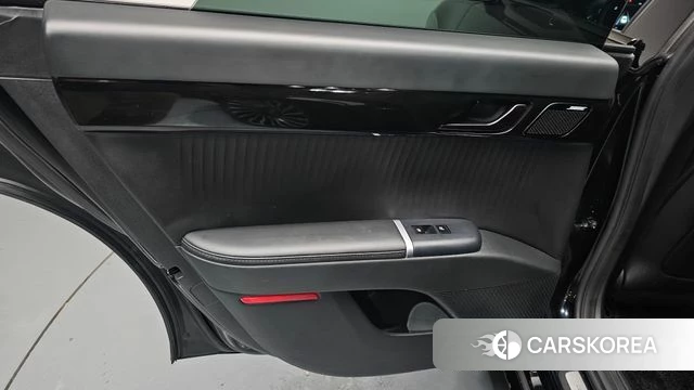 Hyundai Grandeur Hybrid (GN7) id 4665199 из Кореи 17