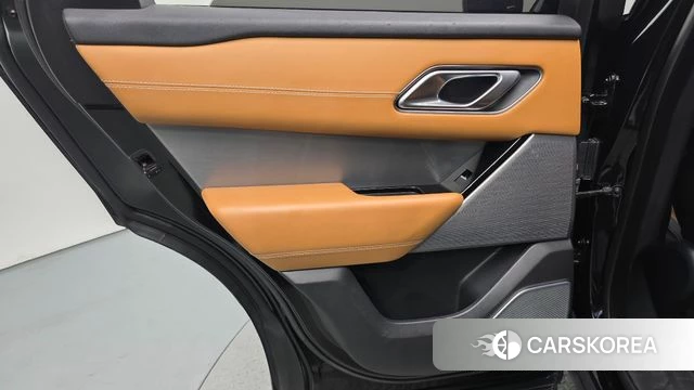 Land Rover Range Rover Velar id 4728116 из Кореи 17