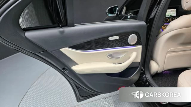 Mercedes-Benz E-Class W213 id 4280858 из Кореи 17