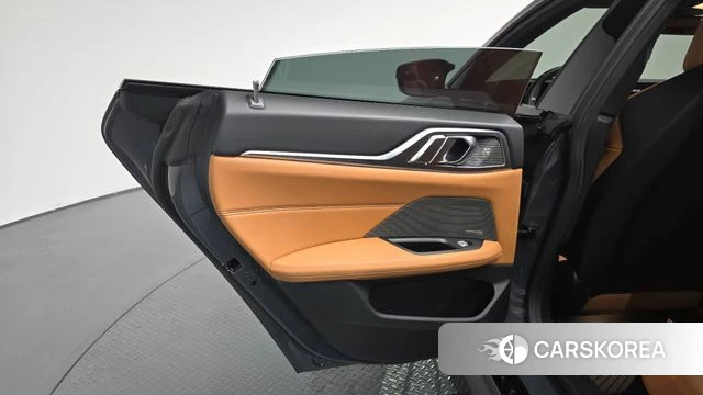 BMW i4 id 4329566 из Кореи 17