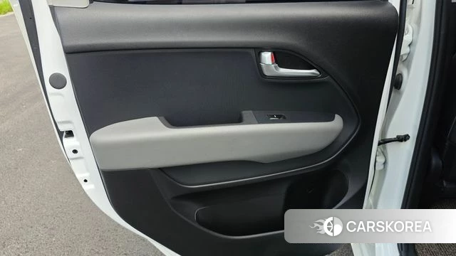 Kia The New Kia Ray id 4640960 из Кореи 17